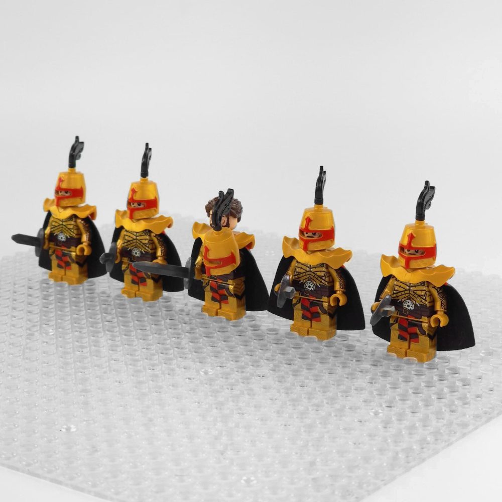 crusades-knights-templar-golden-knights-minifigures-set-of-5pcs-with-swords