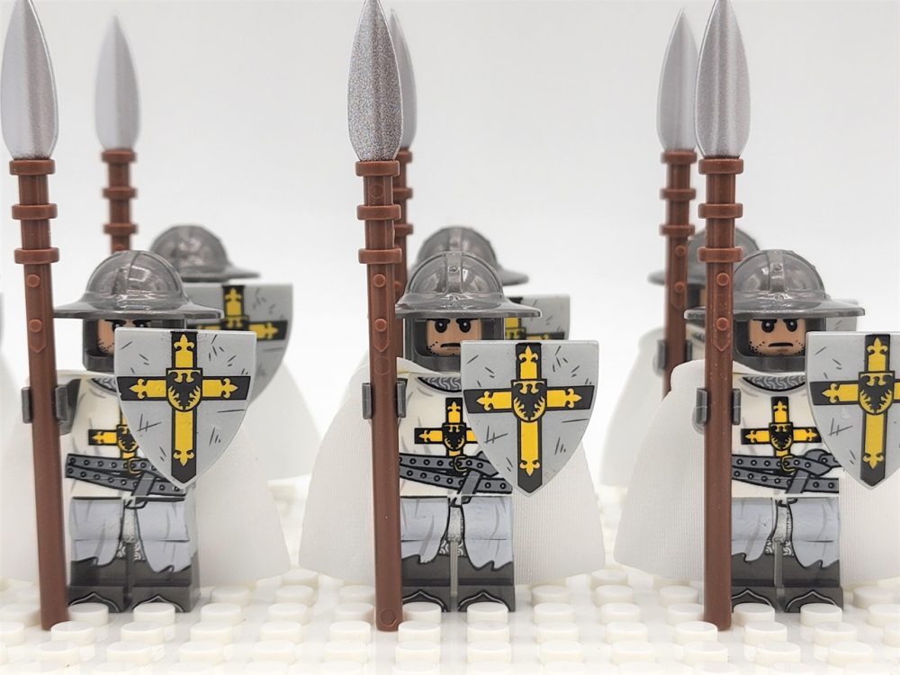 crusades-teutonic-knights-spearman-minifigures-set-of-10pcs
