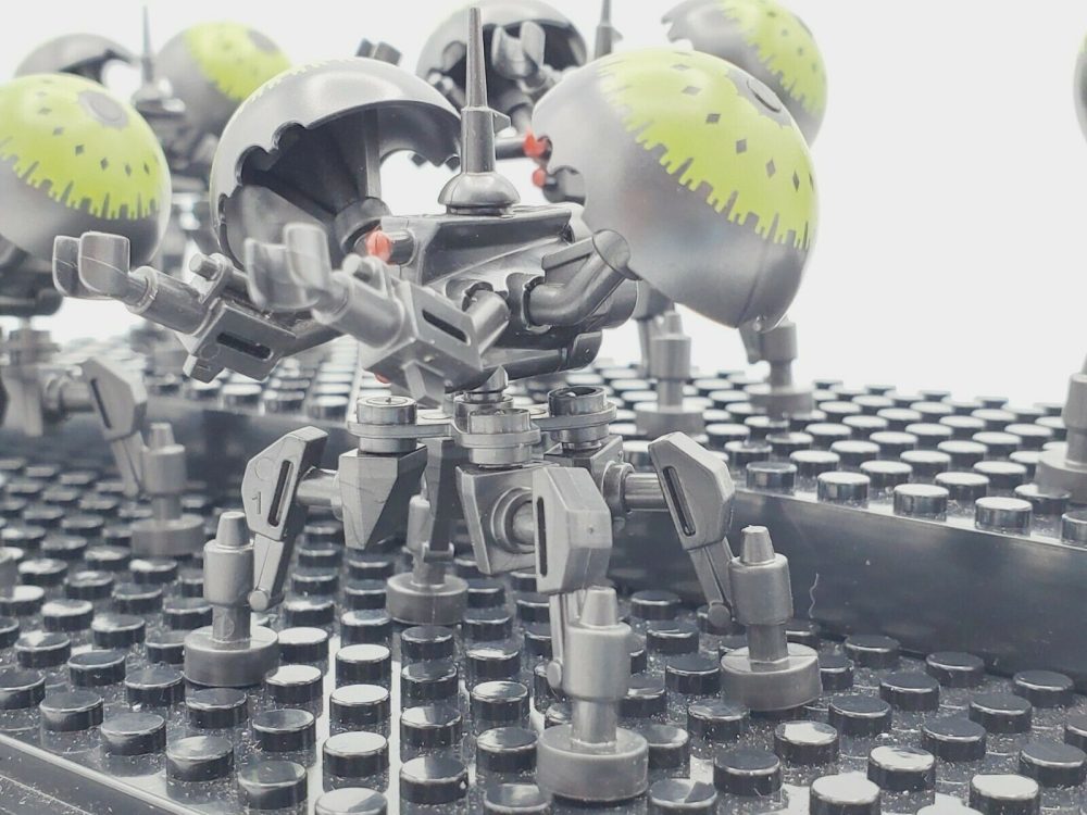 Star Wars Clone Wars Buzz Droids Minifigure Set - Image 9