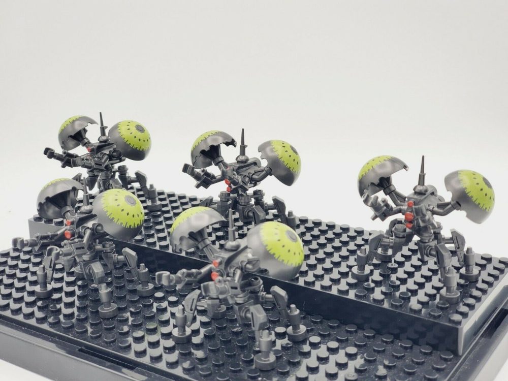 Star Wars Clone Wars Buzz Droids Minifigure Set - Image 3