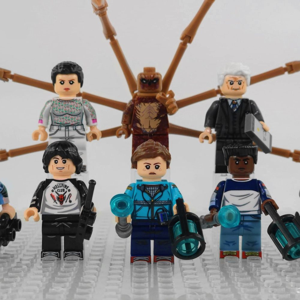 stranger-things-tv-show-minifigure-set-of-8pcs