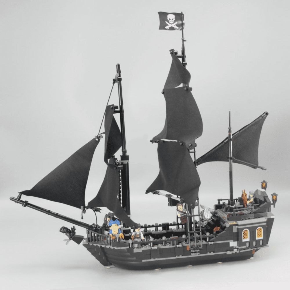 Pirates of Caribbean Black Pearl Pirate Ship MOC Set - Image 4