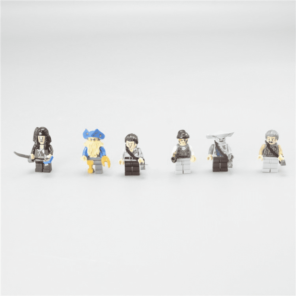 Pirates of Caribbean Black Pearl Pirate Ship MOC Set - Image 2